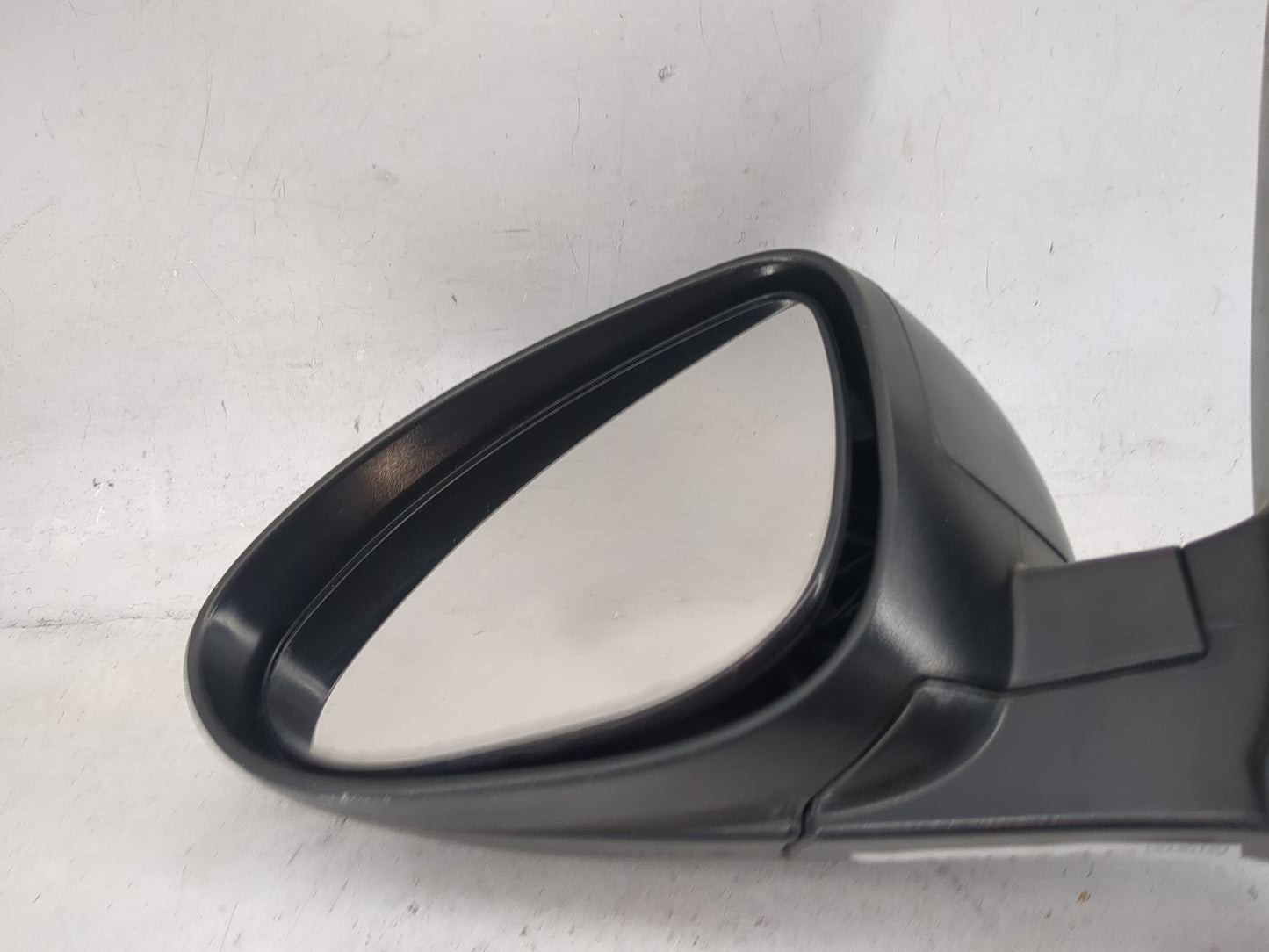 2012-2019 Chevrolet Sonic Driver Side View Mirror - Left Door Mirror OEM Used - Oemusedautoparts1.com