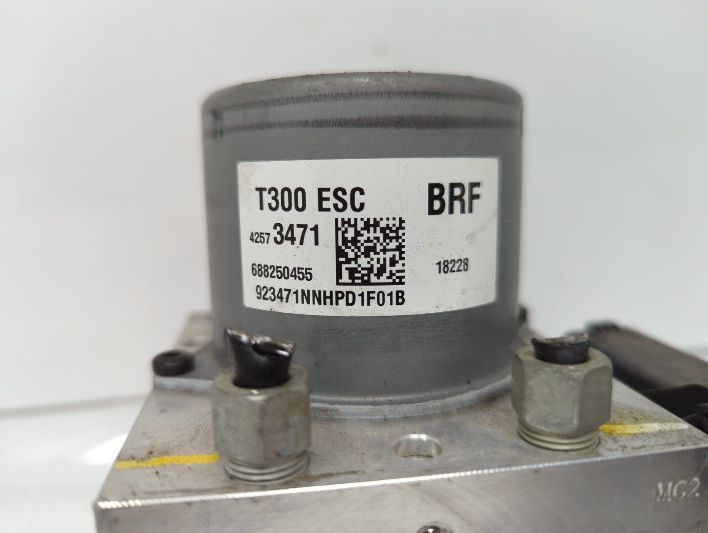 2017-2018 Chevrolet Sonic ABS Pump Control Module Replacement P/N:42573471 42520672 Fits Fits 2017 2018 OEM Used Auto Parts 