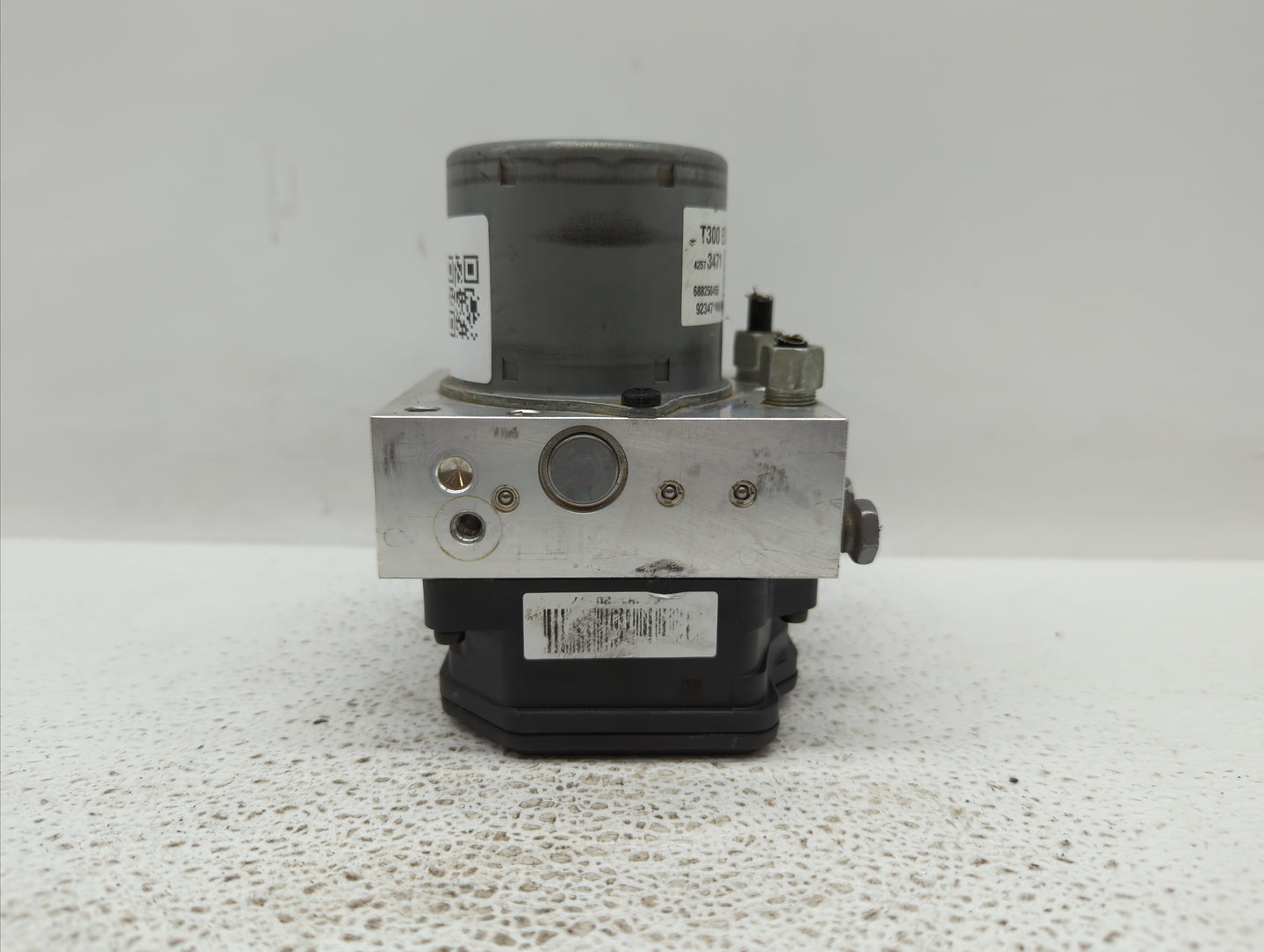 2017-2018 Chevrolet Sonic ABS Pump Control Module Replacement P/N:078286829 42573471, 42520672 Fits Fits 2017 2018 OEM Used 