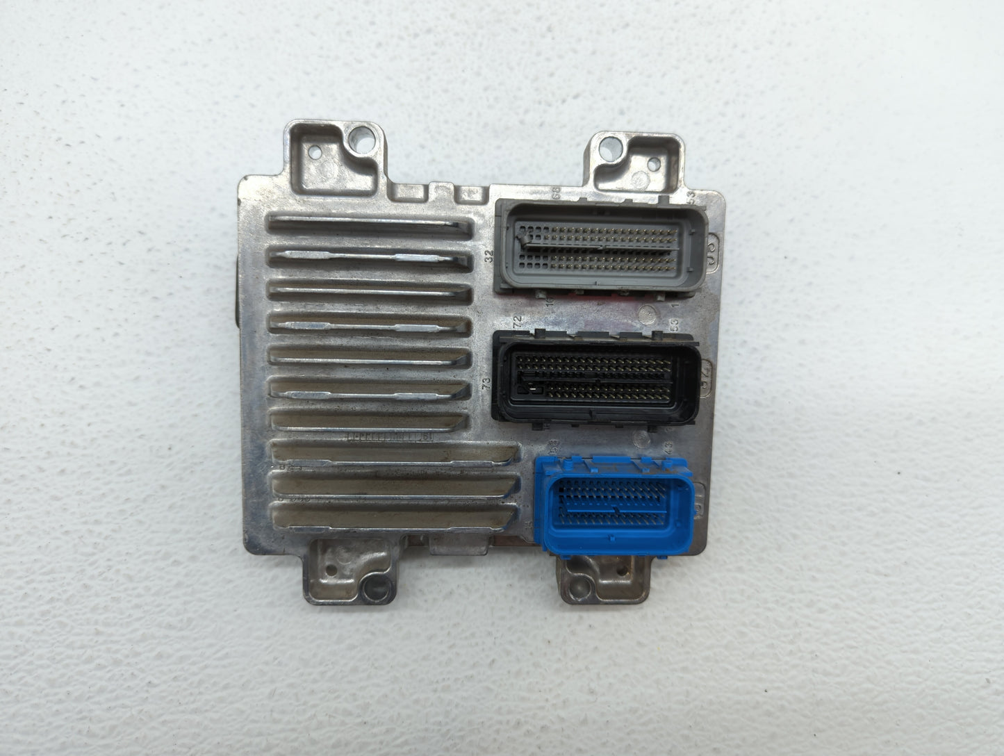 2017-2018 Chevrolet Sonic PCM Engine Control Computer ECU ECM PCU OEM P/N:12697793 12706635, 12679097 Fits Fits 2017 2018 20