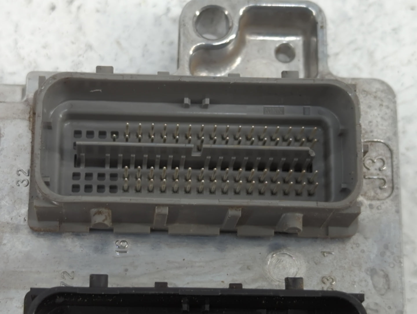 2017-2018 Chevrolet Sonic PCM Engine Control Computer ECU ECM PCU OEM P/N:12697793 12706635, 12679097 Fits Fits 2017 2018 20