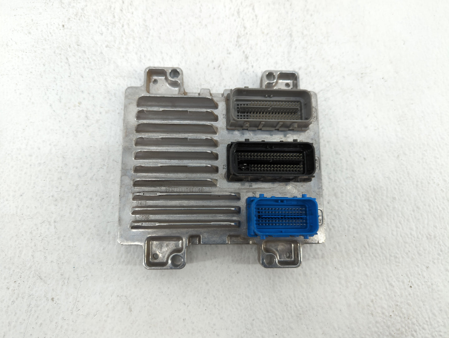 2017-2018 Chevrolet Sonic PCM Engine Control Computer ECU ECM PCU OEM P/N:12697793 12706635, 12679097 Fits Fits 2017 2018 20
