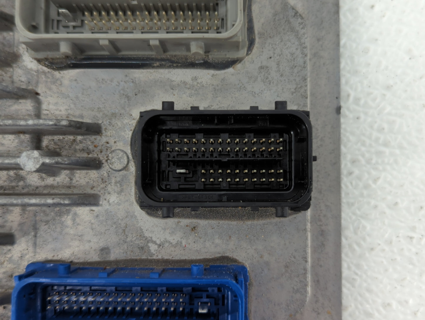2017-2018 Chevrolet Sonic PCM Engine Control Computer ECU ECM PCU OEM P/N:1266898 12697793, 12706635 Fits Fits 2017 2018 201