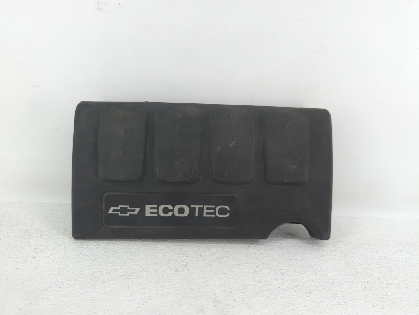 2019 Chevrolet Sonic Engine Cover - Oemusedautoparts1.com