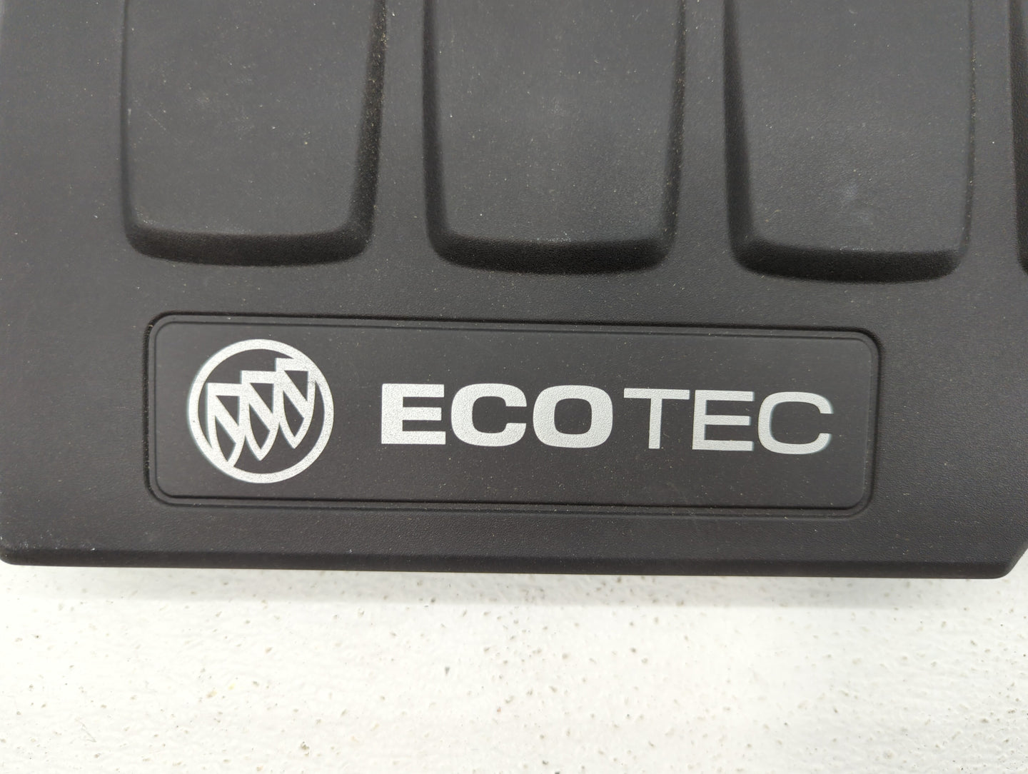2019 Chevrolet Sonic Engine Cover - Oemusedautoparts1.com