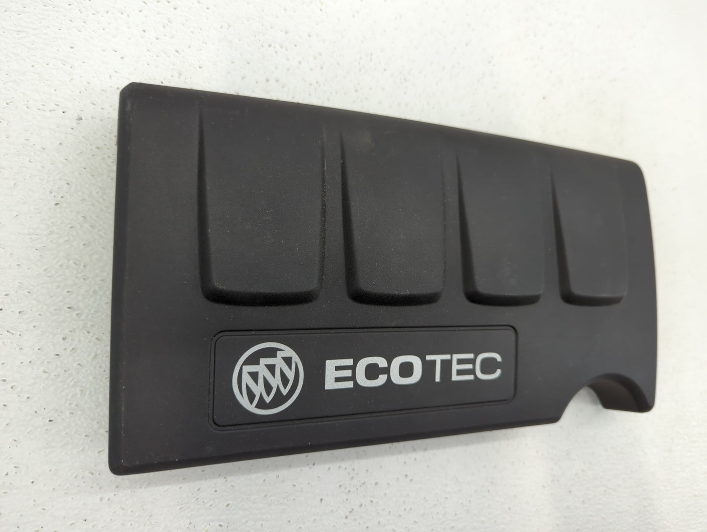 2019 Chevrolet Sonic Engine Cover - Oemusedautoparts1.com