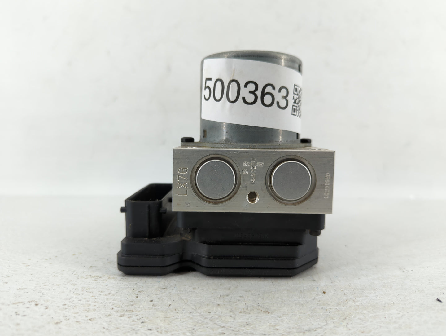 2017-2019 Chevrolet Sonic ABS Pump Control Module Replacement P/N:688250455 Fits Fits 2017 2018 2019 OEM Used Auto Parts - O