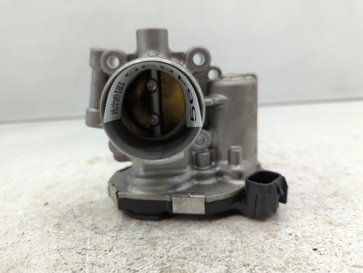 2012-2019 Chevrolet Sonic Throttle Body P/N:55565489 Fits Fits 2011 2012 2013 2014 2015 2016 2017 2018 2019 2020 2021 OEM Us