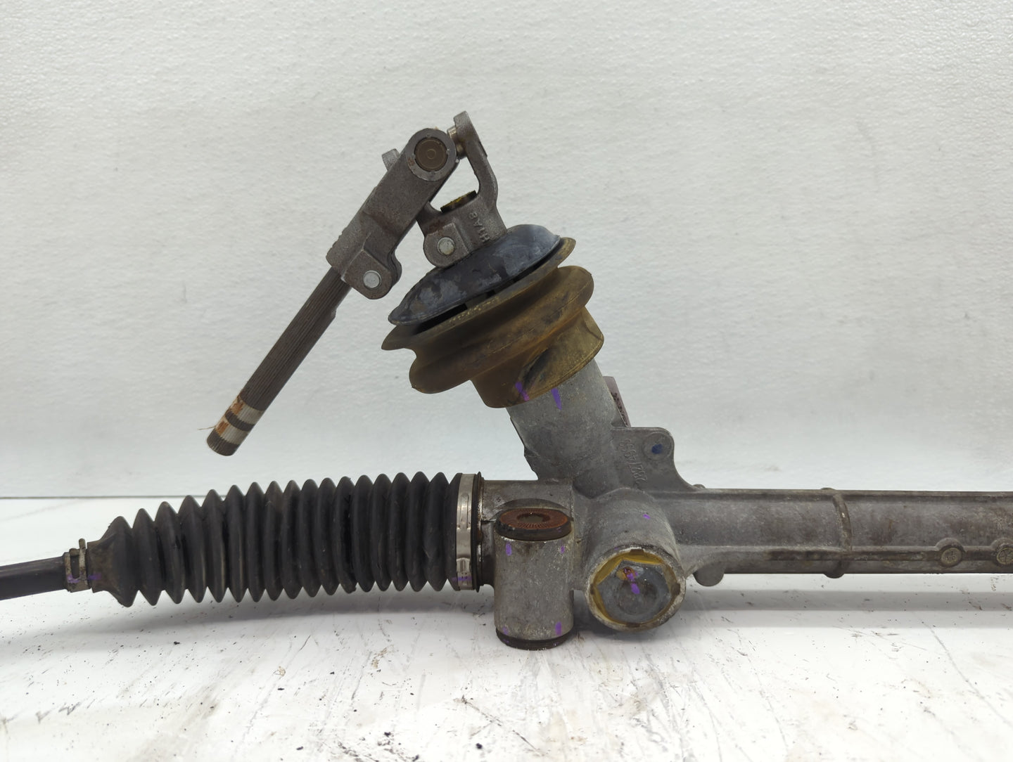2014-2019 Chevrolet Sonic Rack and Pinion Steering Gear P/N:A2183100323 Fits Fits 2014 2015 2016 2017 2018 2019 OEM Used Aut