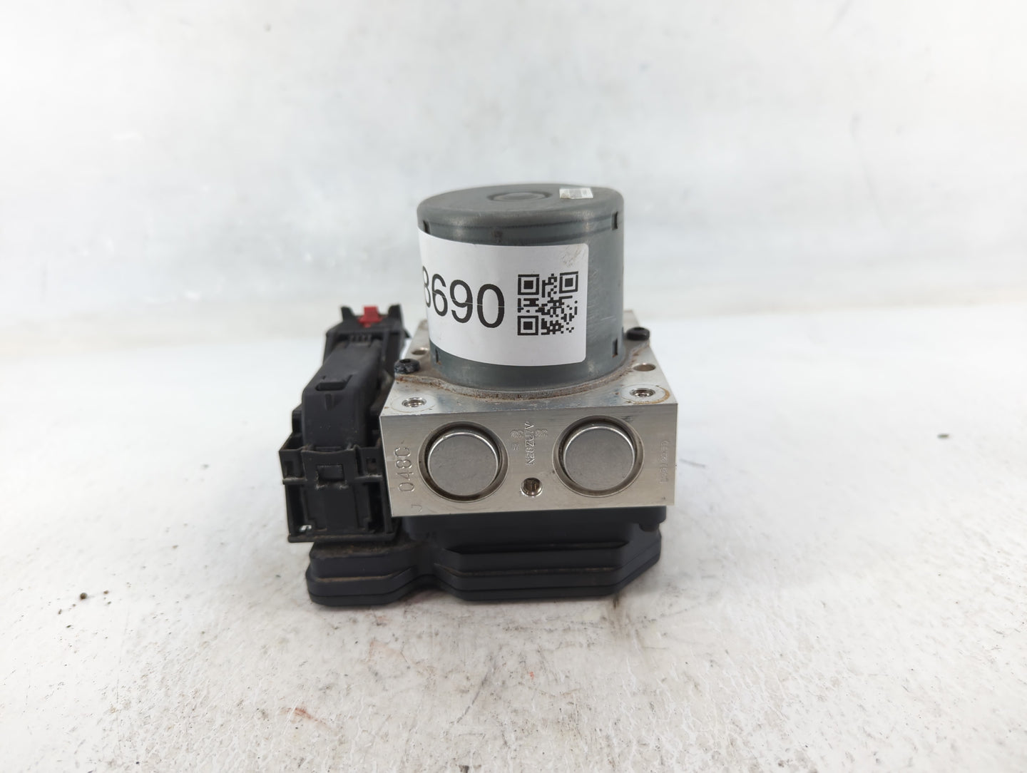 2017-2019 Chevrolet Sonic ABS Pump Control Module Replacement P/N:42573471 Fits Fits 2017 2018 2019 OEM Used Auto Parts - Oe