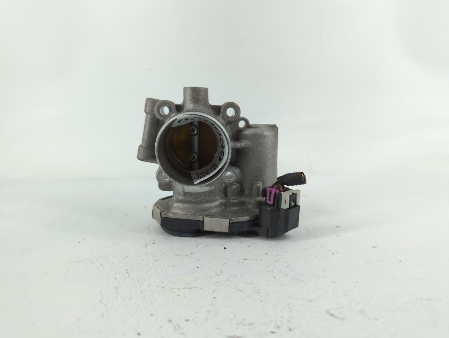 2012-2019 Chevrolet Sonic Throttle Body P/N:0 280 750 499 55565489 Fits OEM Used Auto Parts - Oemusedautoparts1.com