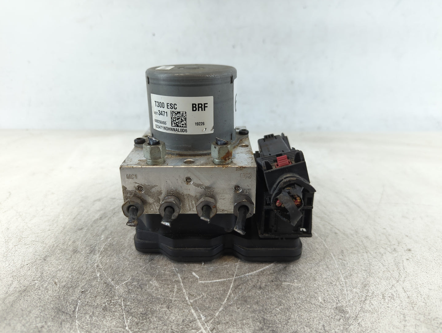 2017-2019 Chevrolet Sonic ABS Pump Control Module Replacement P/N:42573471 Fits Fits 2017 2018 2019 OEM Used Auto Parts - Oe