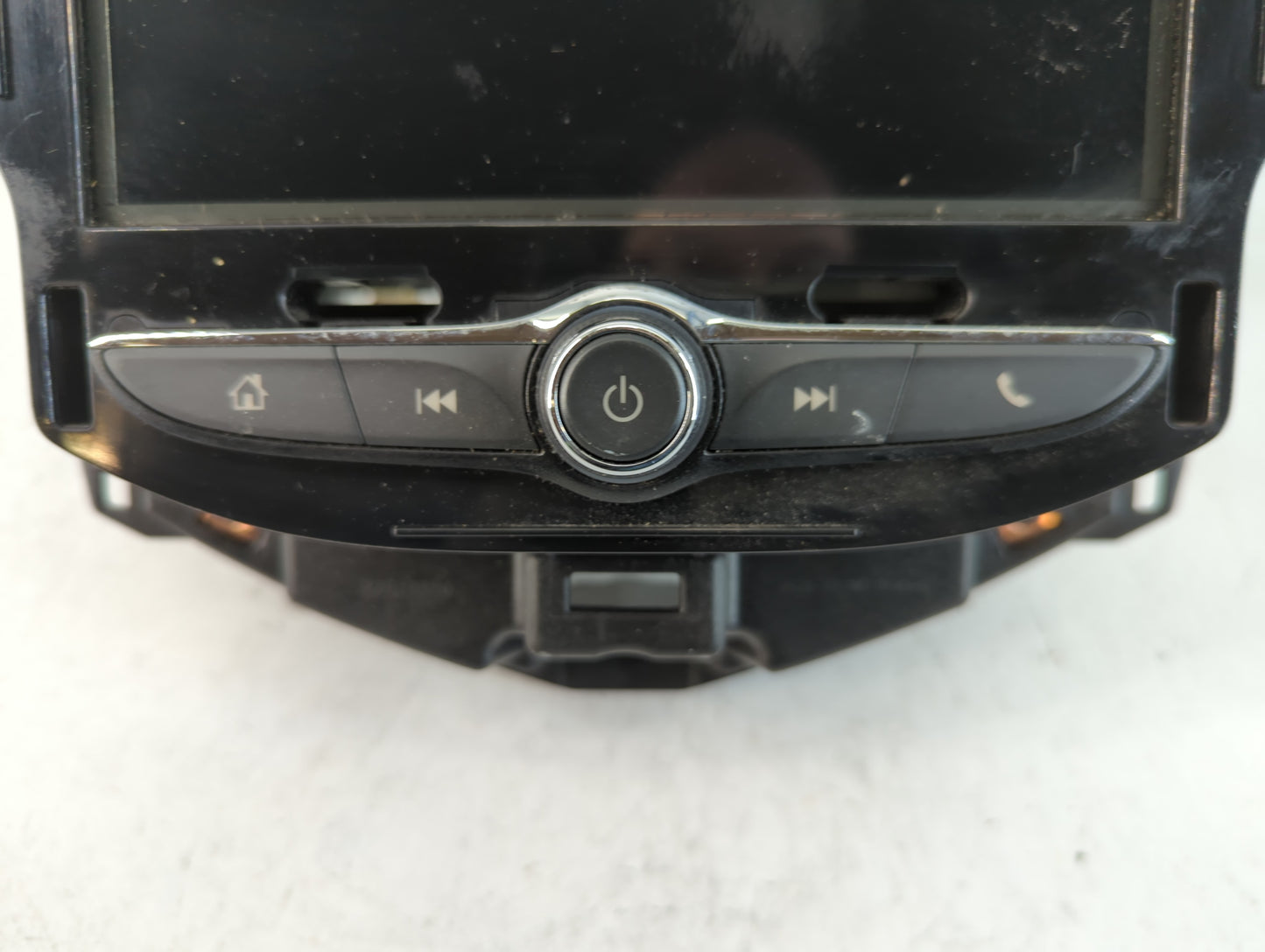2018-2019 Chevrolet Sonic Am Fm Cd Player Radio Receiver - Oemusedautoparts1.com
