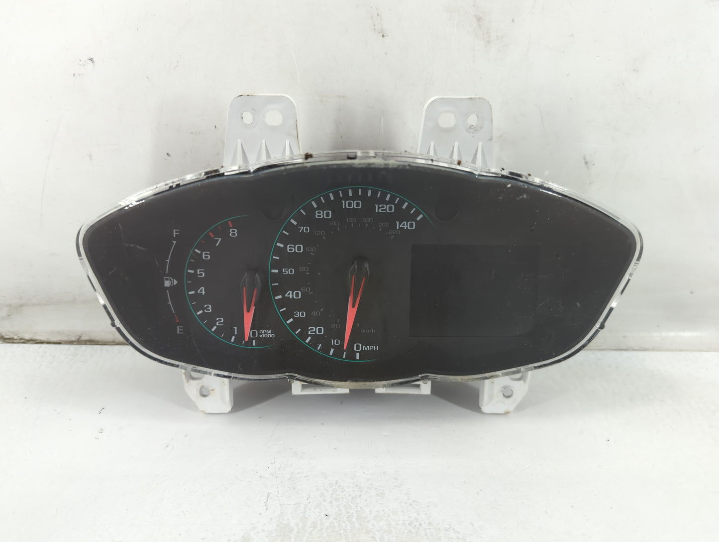 2017-2019 Chevrolet Sonic Instrument Cluster Speedometer Gauges P/N:688437714 42574339 Fits Fits 2017 2018 2019 OEM Used Aut