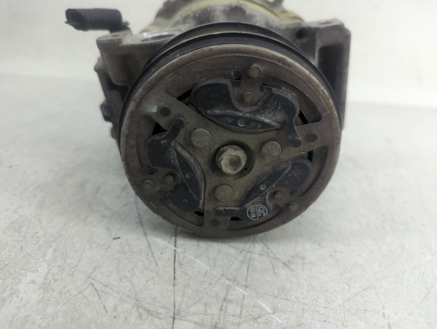 2016-2022 Chevrolet Spark Air Conditioning A/c Ac Compressor Oem - Oemusedautoparts1.com
