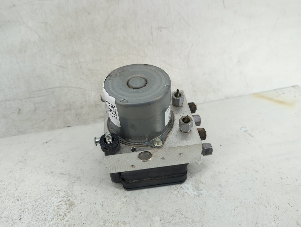 2019-2022 Chevrolet Spark Anti-Lock Brake ABS Pump Module Actuator OEM P/N:544764491 Fits Fits 2019 2020 2021 2022 OEM Used 