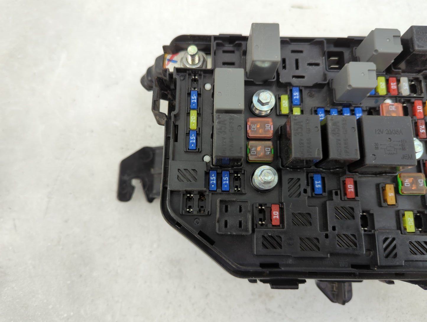 2019 Chevrolet Spark Fusebox Fuse Box Panel Relay Module P/N:42686362 Fits OEM Used Auto Parts - Oemusedautoparts1.com