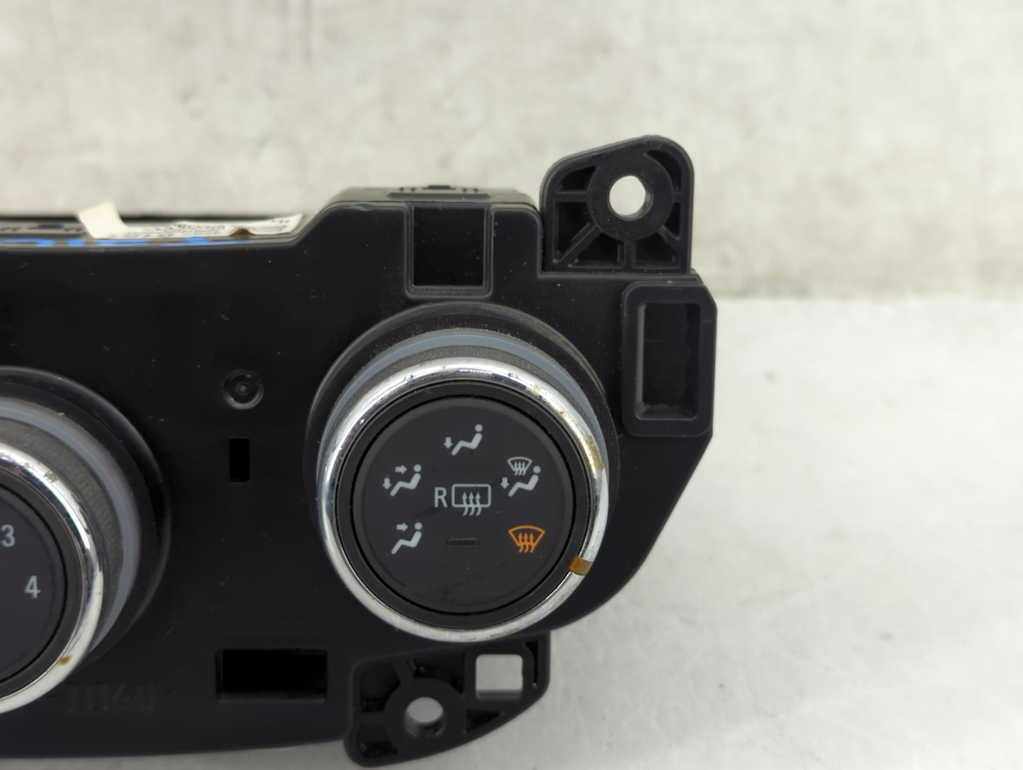 2019-2022 Chevrolet Spark Climate Control Module Temperature AC/Heater Replacement P/N:42620151 6948G0210 Fits OEM Used Auto