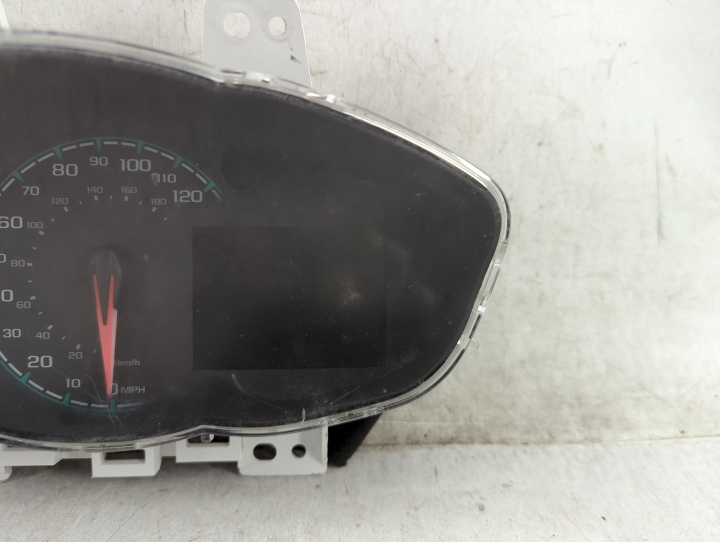 2019-2021 Chevrolet Spark Instrument Cluster Speedometer Gauges P/N:42680492 Fits Fits 2019 2020 2021 OEM Used Auto Parts - 