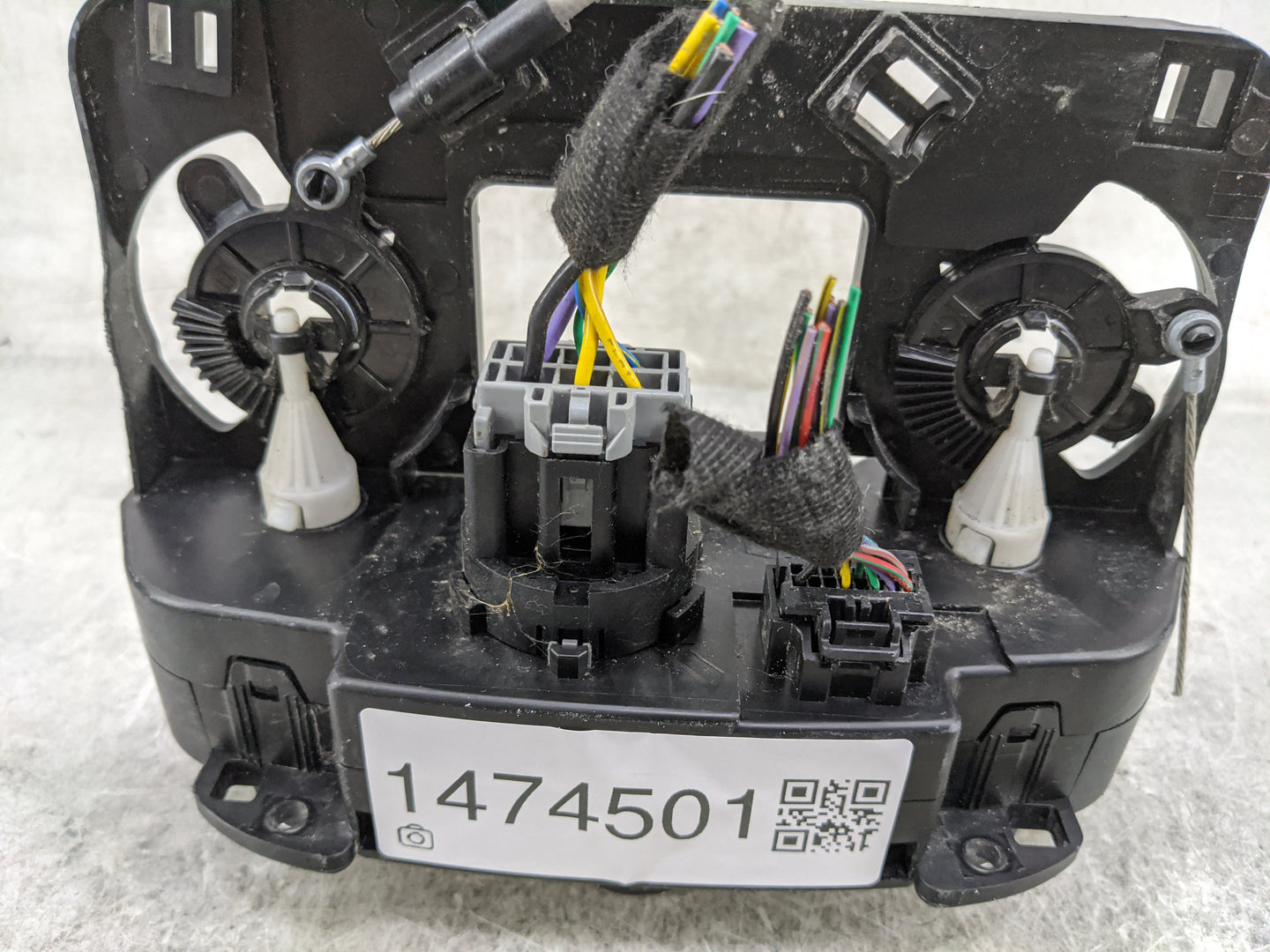 2019-2022 Chevrolet Spark Climate Control Module Temperature AC/Heater Replacement P/N:4262015 323010000000X Fits OEM Used A