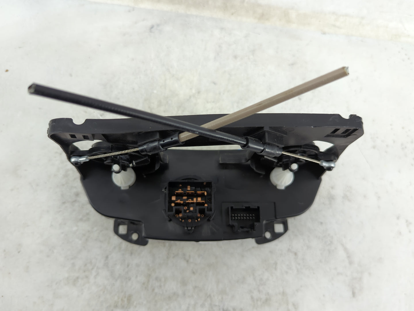2019-2022 Chevrolet Spark Climate Control Module Temperature AC/Heater Replacement P/N:4262 0151 3230100000X Fits OEM Used A