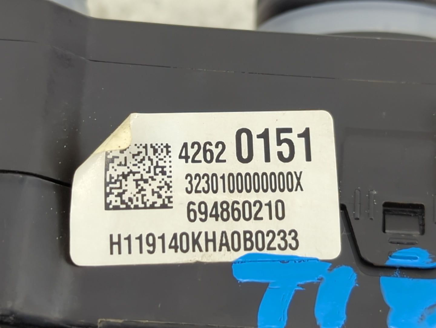 2019-2022 Chevrolet Spark Climate Control Module Temperature AC/Heater Replacement P/N:4262 0151 3230100000X Fits OEM Used A