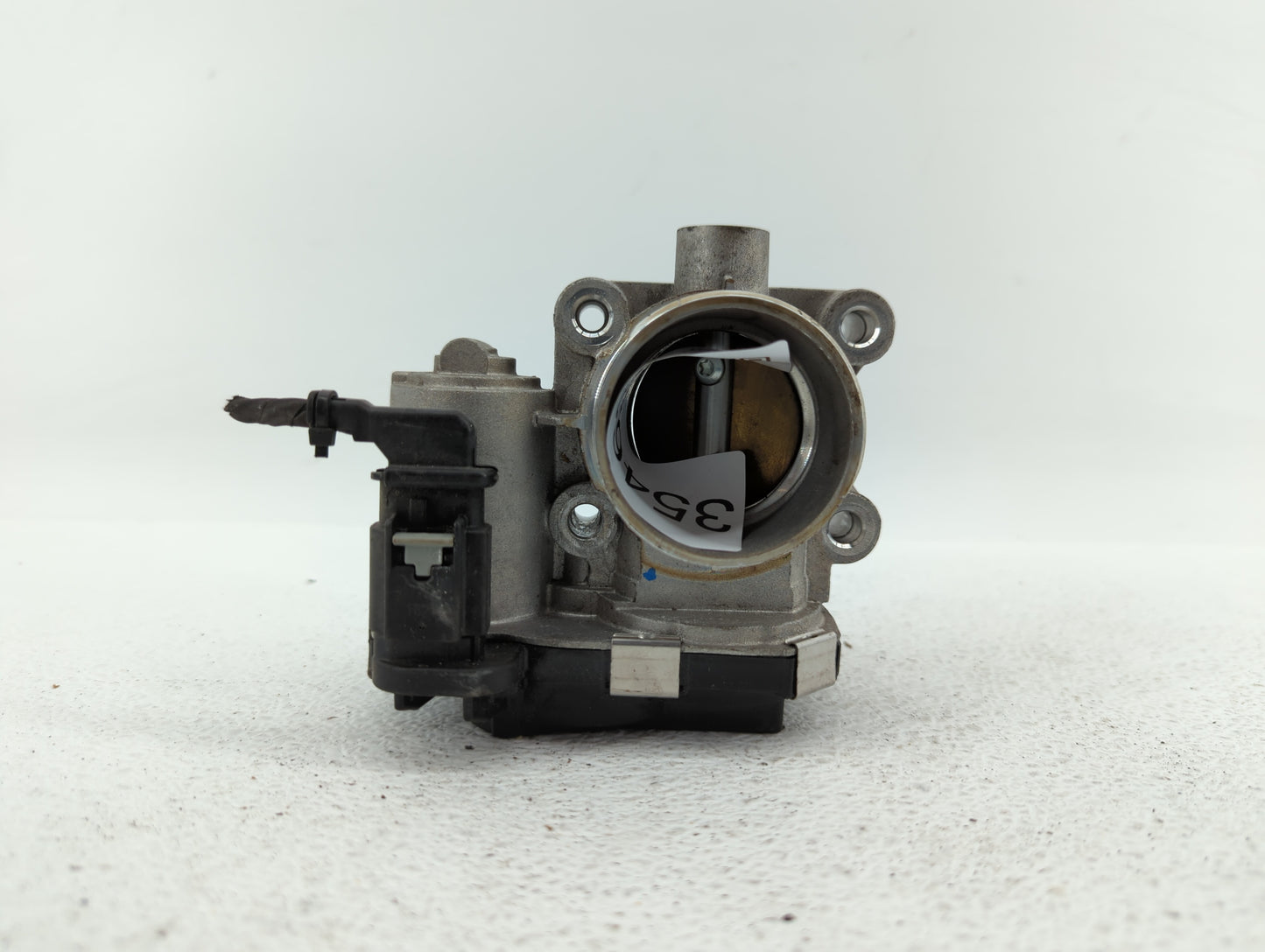 2016-2018 Chevrolet Spark Throttle Body P/N:12673014 Fits Fits 2016 2017 2018 OEM Used Auto Parts - Oemusedautoparts1.com