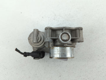 2016-2018 Chevrolet Spark Throttle Body P/N:12673014 Fits Fits 2016 2017 2018 OEM Used Auto Parts
