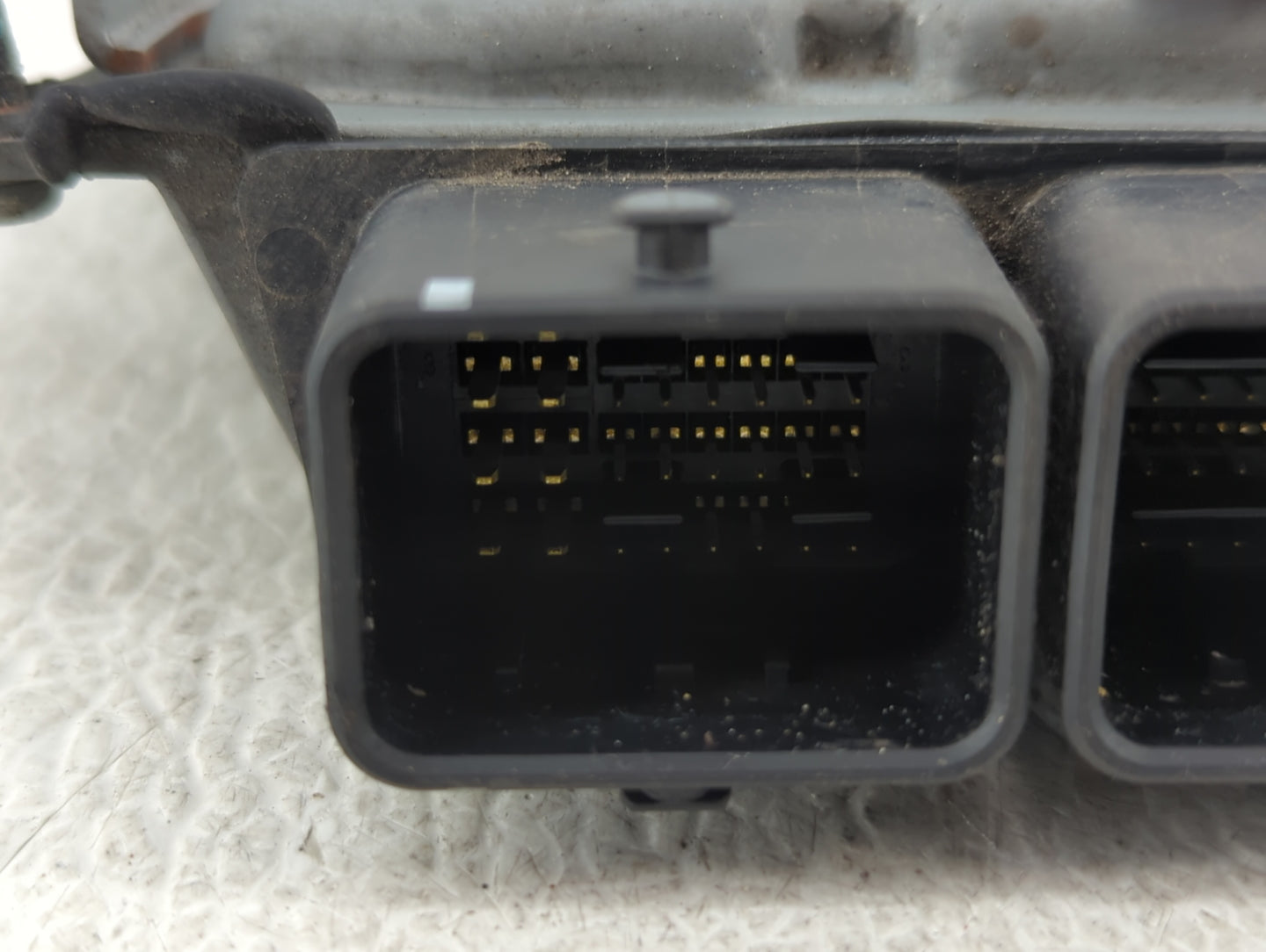 2019-2022 Chevrolet Spark PCM Engine Control Computer ECU ECM PCU OEM P/N:BEM404-300 A1 NEC007-679 Fits Fits 2019 2020 2021 