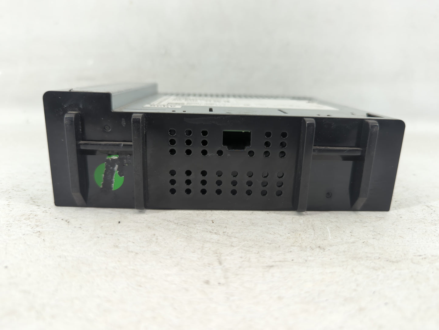 2019-2019 Chevrolet Spark Am Fm Cd Player Radio Receiver - Oemusedautoparts1.com