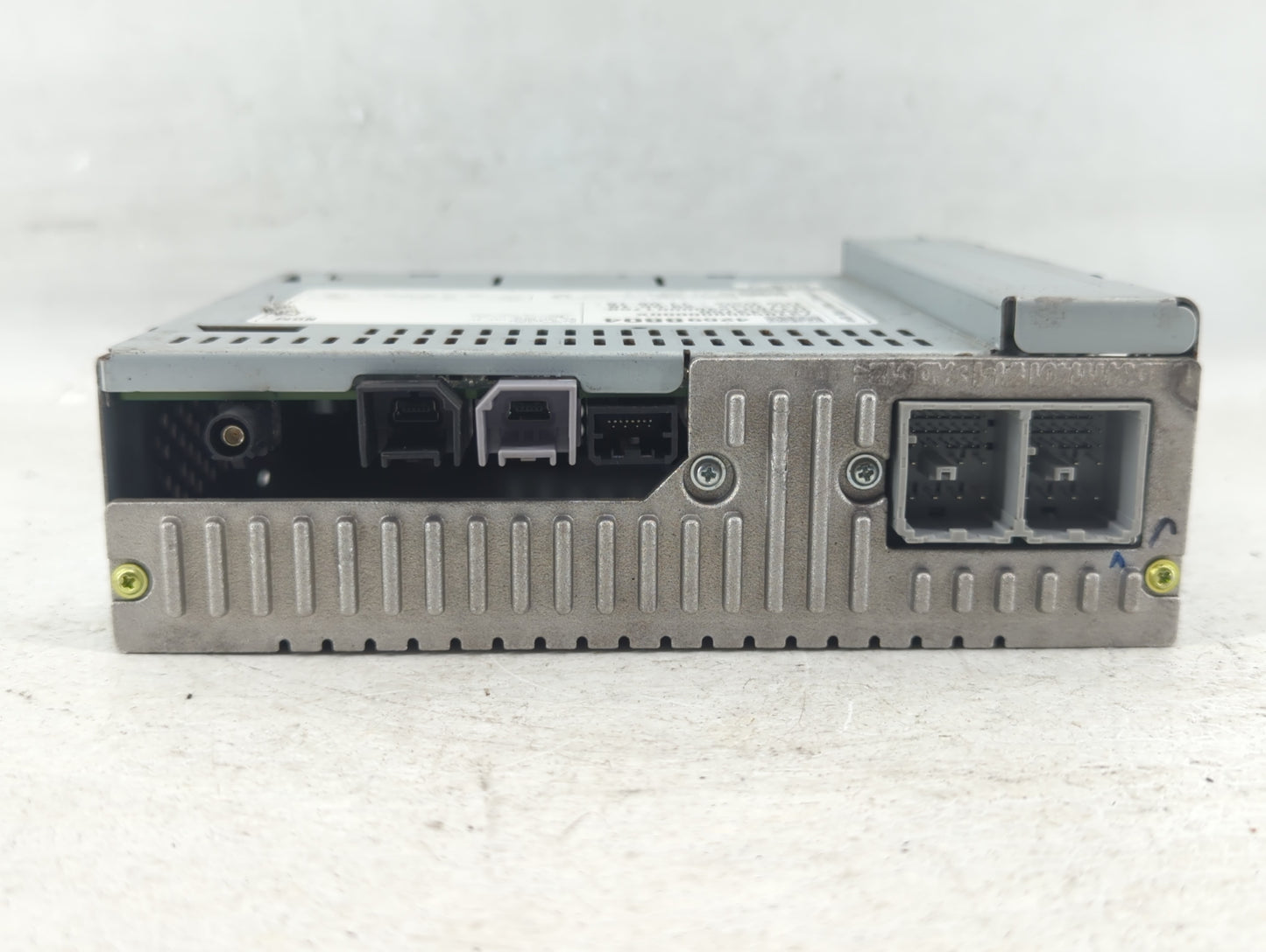 2019-2019 Chevrolet Spark Am Fm Cd Player Radio Receiver - Oemusedautoparts1.com