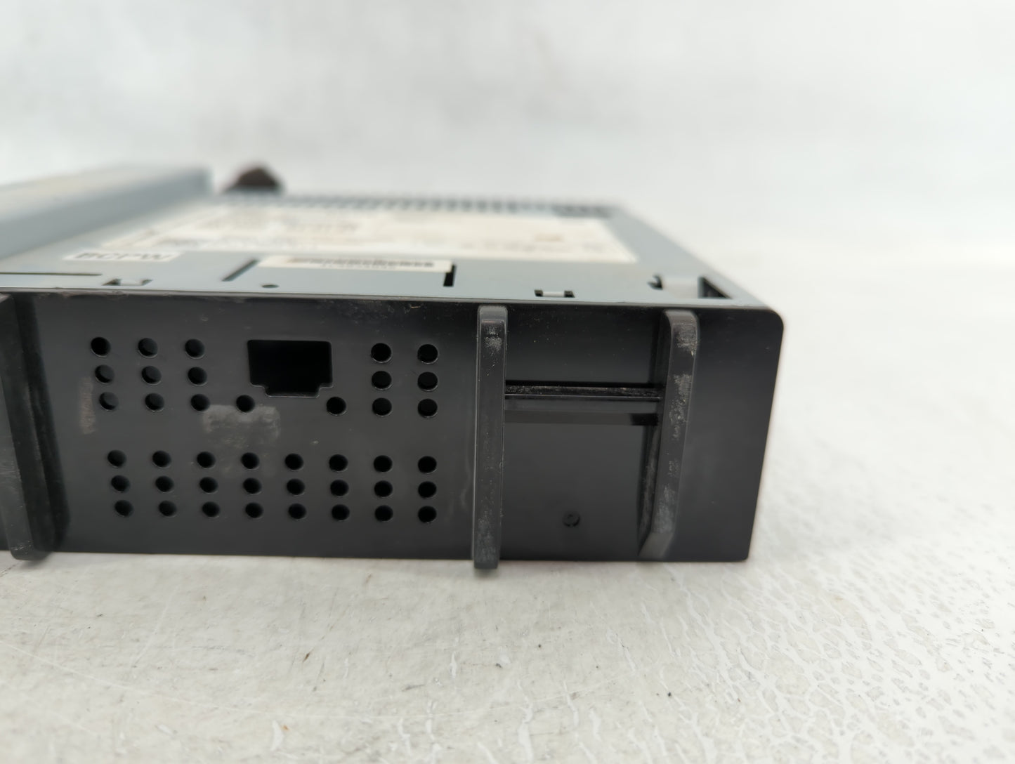 2019-2019 Chevrolet Spark Am Fm Cd Player Radio Receiver - Oemusedautoparts1.com