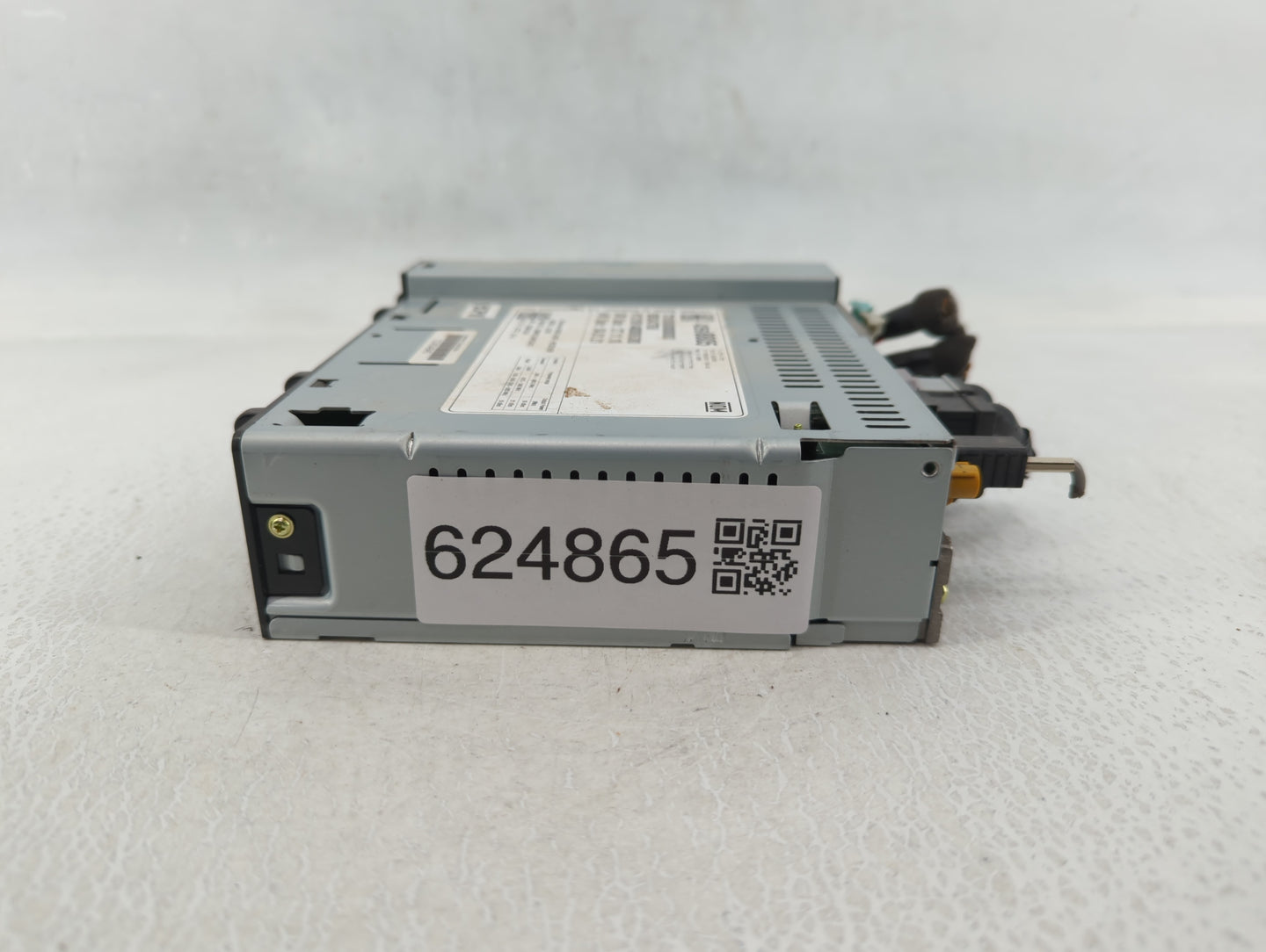 2019-2019 Chevrolet Spark Am Fm Cd Player Radio Receiver - Oemusedautoparts1.com