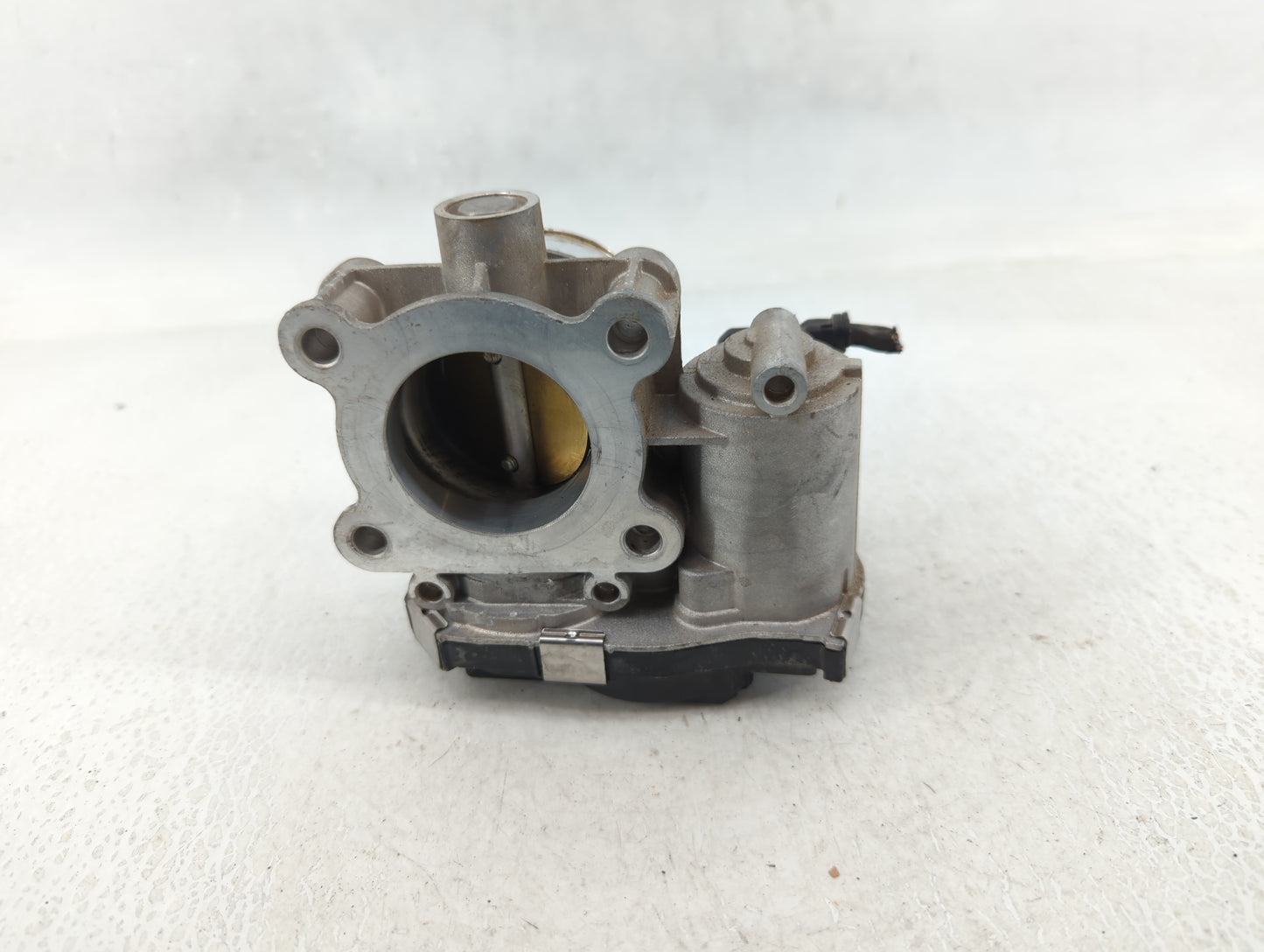 2016-2022 Chevrolet Spark Throttle Body P/N:S2SG8135A07191AA 12673014 Fits Fits 2016 2017 2018 2019 2020 2021 2022 OEM Used 
