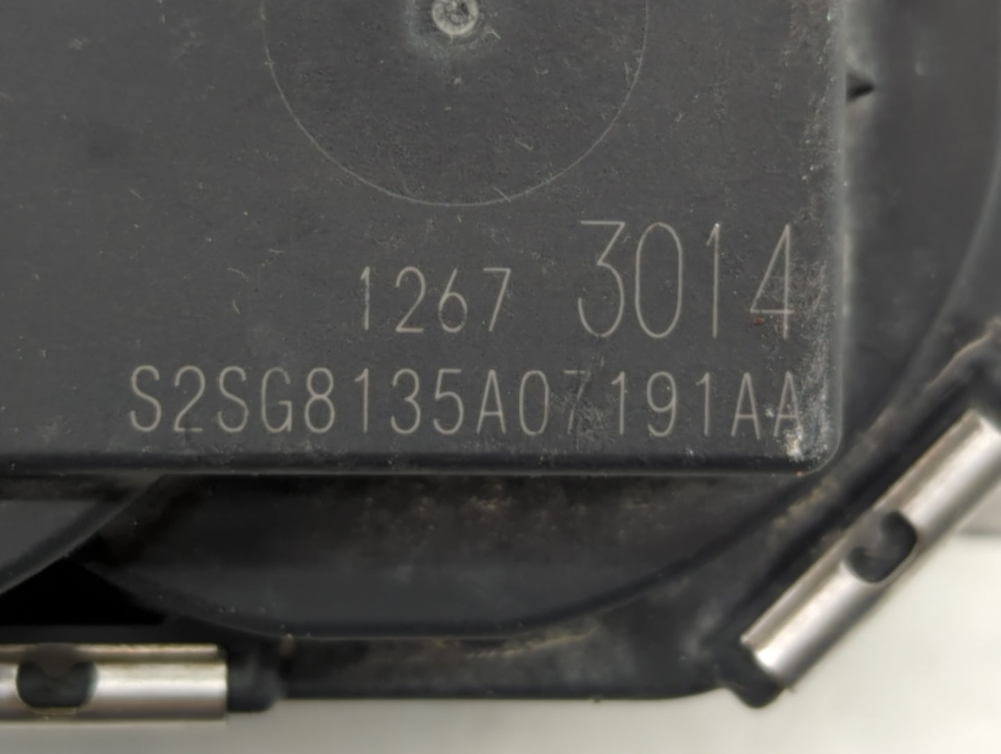 2016-2022 Chevrolet Spark Throttle Body P/N:S2SG8135A07191AA 12673014 Fits Fits 2016 2017 2018 2019 2020 2021 2022 OEM Used 