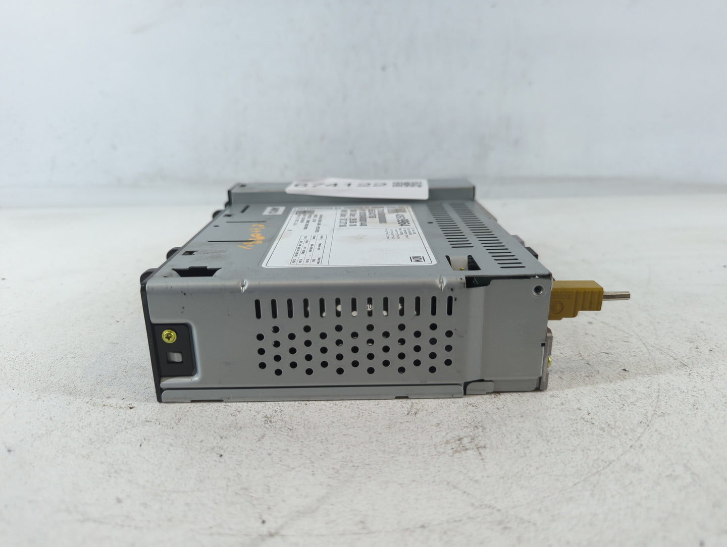 2019-2019 Chevrolet Spark Am Fm Cd Player Radio Receiver - Oemusedautoparts1.com