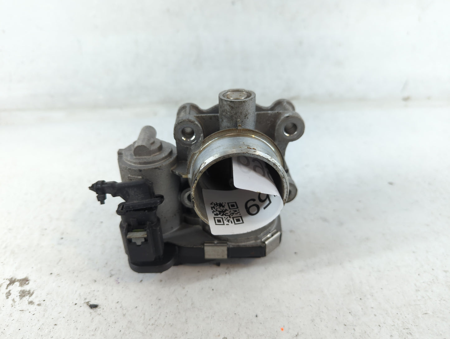 2016-2022 Chevrolet Spark Throttle Body P/N:12673014 Fits Fits 2016 2017 2018 2019 2020 2021 2022 OEM Used Auto Parts - Oemu