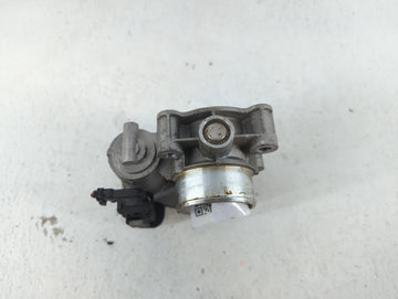2016-2022 Chevrolet Spark Throttle Body P/N:12673014 Fits Fits 2016 2017 2018 2019 2020 2021 2022 OEM Used Auto Parts