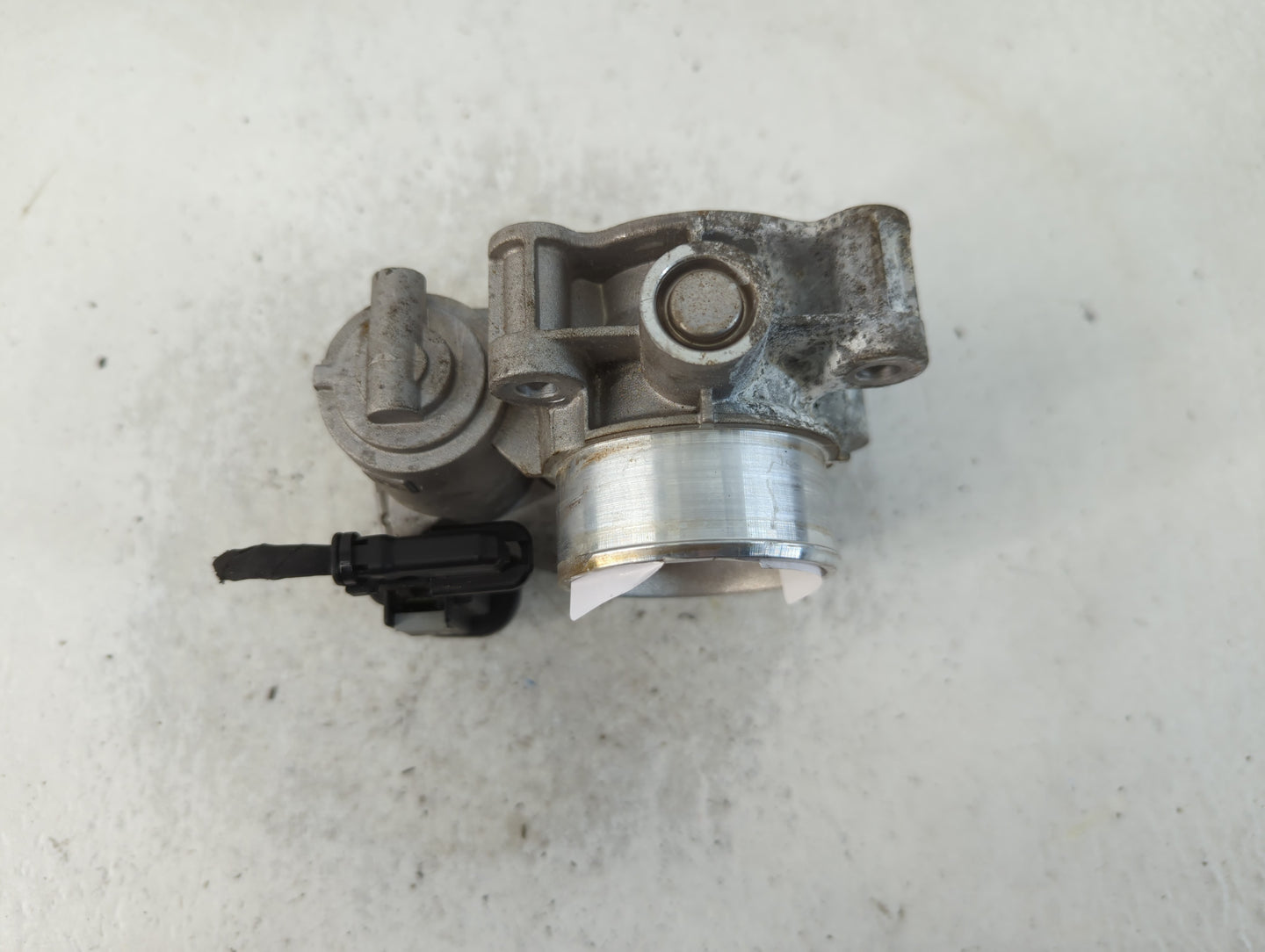 2016-2022 Chevrolet Spark Throttle Body P/N:12673014 Fits Fits 2016 2017 2018 2019 2020 2021 2022 OEM Used Auto Parts - Oemu
