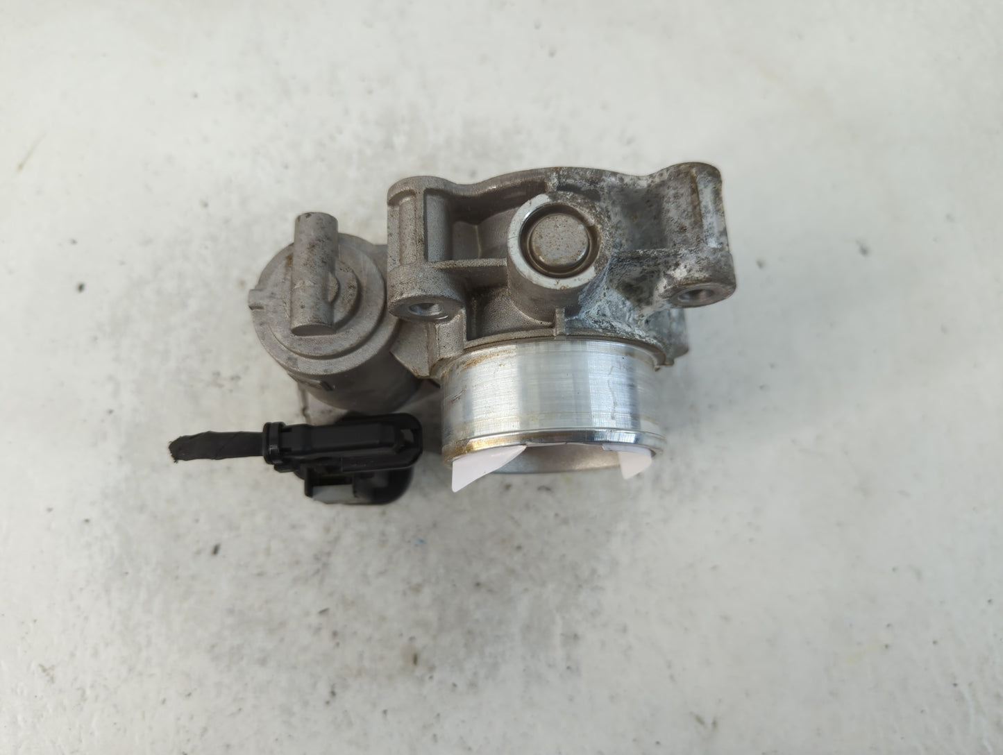 2016-2022 Chevrolet Spark Throttle Body P/N:12673014 Fits Fits 2016 2017 2018 2019 2020 2021 2022 OEM Used Auto Parts - Oemu