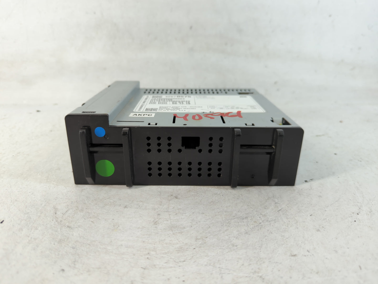 2016-2019 Chevrolet Spark Radio AM FM Cd Player Receiver Replacement P/N:42670575 Fits Fits 2016 2017 2018 2019 OEM Used Aut