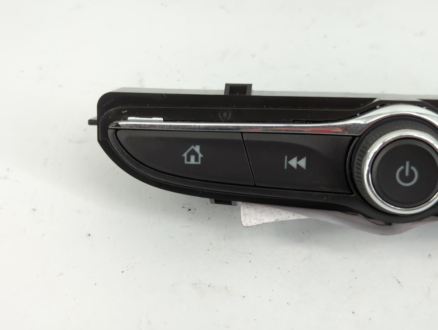 2016-2019 Chevrolet Spark Radio AM FM Cd Player Receiver Replacement P/N:42639310 Fits Fits 2016 2017 2018 2019 OEM Used Aut