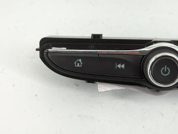 2016-2019 Chevrolet Spark Radio AM FM Cd Player Receiver Replacement P/N:42639310 Fits Fits 2016 2017 2018 2019 OEM Used Auto Parts