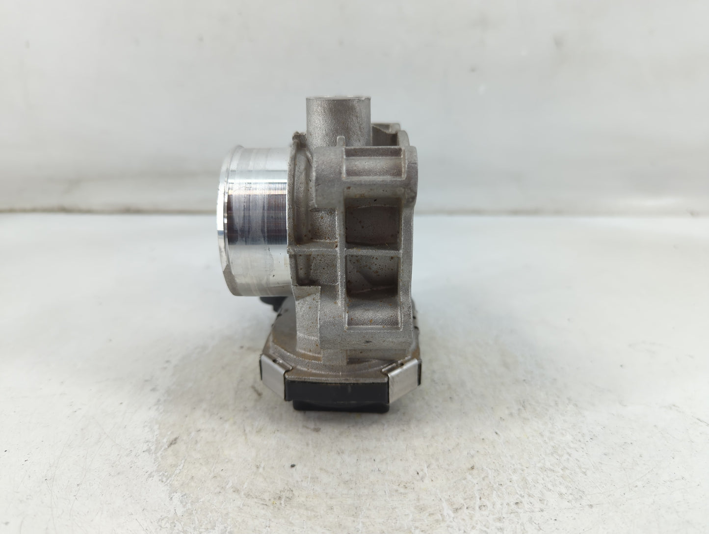 2016-2022 Chevrolet Spark Throttle Body P/N:1267 3014 Fits Fits 2016 2017 2018 2019 2020 2021 2022 OEM Used Auto Parts - Oem