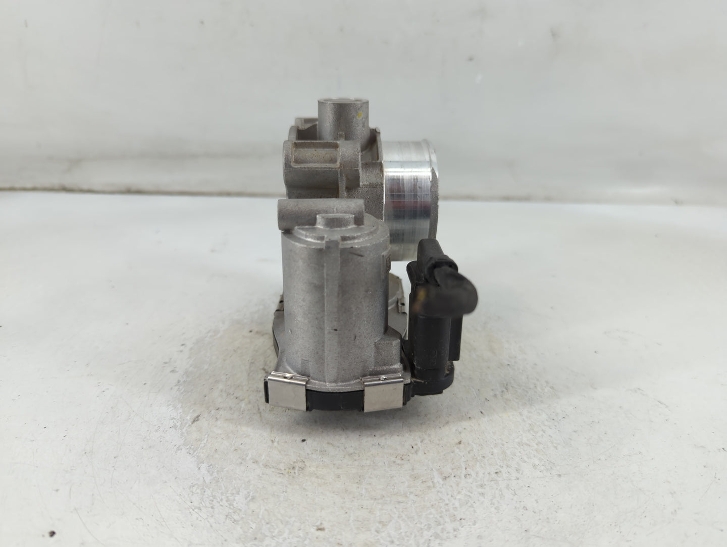 2016-2022 Chevrolet Spark Throttle Body P/N:1267 3014 Fits Fits 2016 2017 2018 2019 2020 2021 2022 OEM Used Auto Parts - Oem