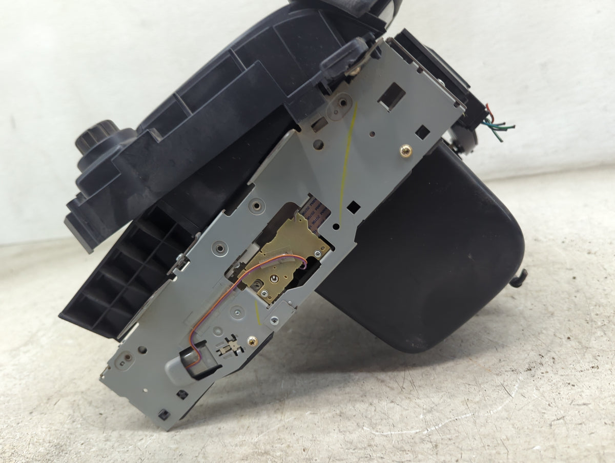 2019 Chevrolet Suburban Radio Control Panel - Oemusedautoparts1.com