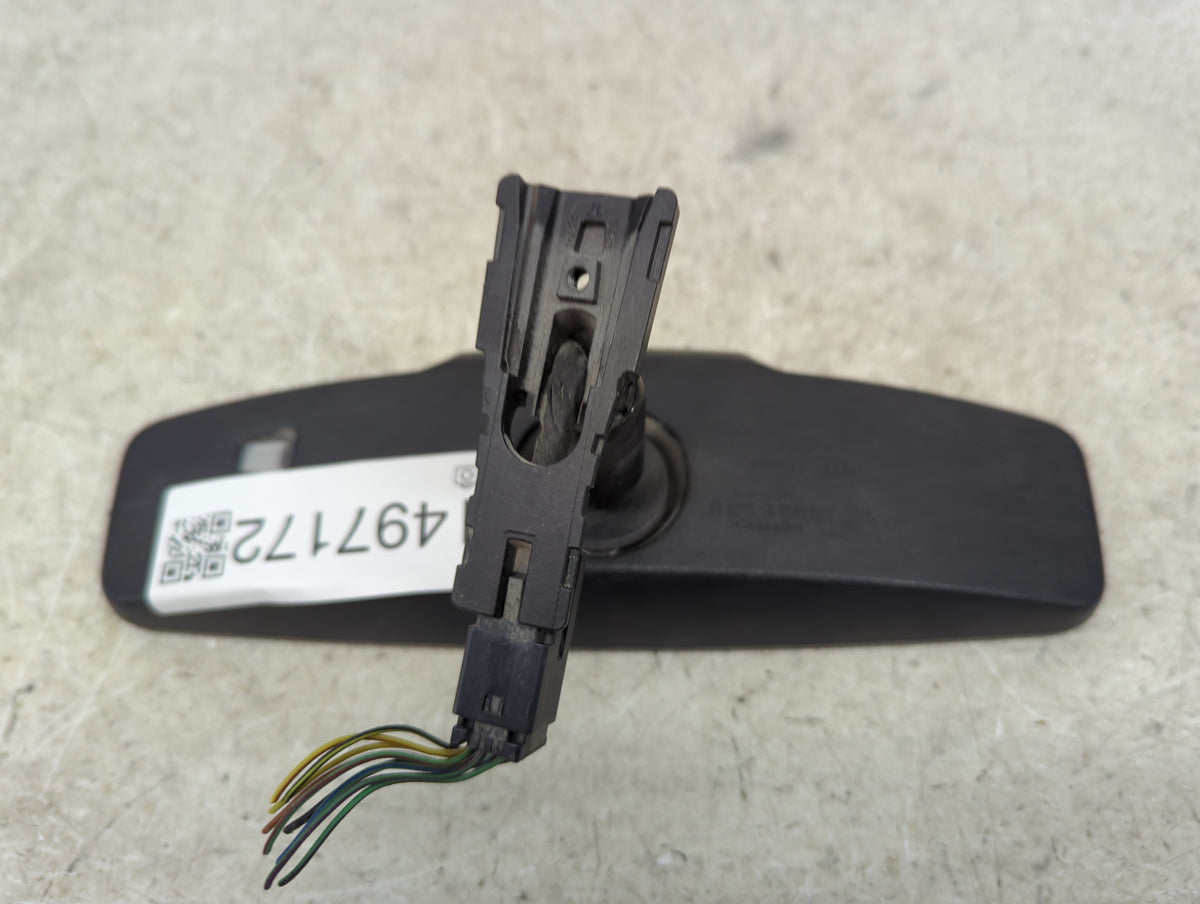 2019 Chevrolet Suburban Interior Rear View Mirror Replacement OEM P/N:E13 026538 Fits OEM Used Auto Parts - Oemusedautoparts