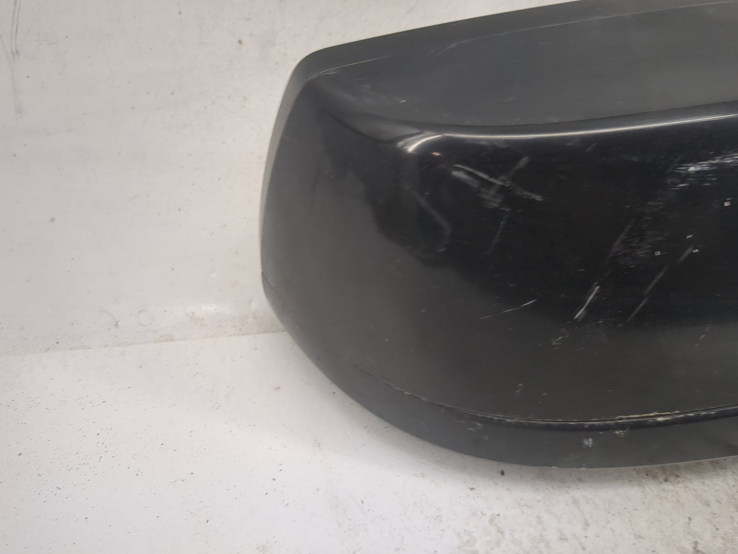 2019 Chevrolet Suburban Passenger Side View Mirror - Right Door Mirror OEM Used - Oemusedautoparts1.com