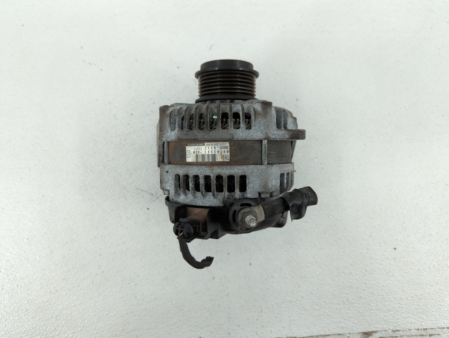 2019 Chevrolet Suburban Alternator Replacement Generator Charging Assembly Engine OEM P/N:23487089 2139814 Fits OEM Used Aut