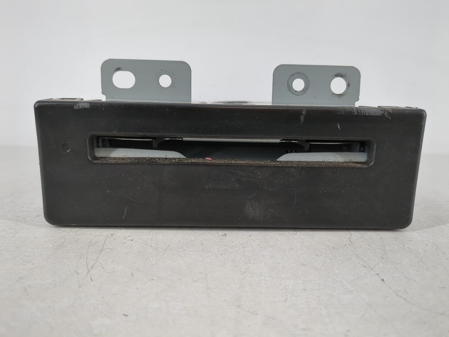 2019 Chevrolet Suburban 1500 Radio AM FM Cd Player Receiver Replacement P/N:84016434 Fits Fits 2017 2018 2020 OEM Used Auto 